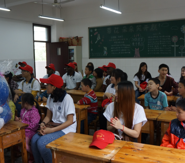 每个班级的师资力量相对均衡从根本上消除教育马太效应 每个班级的师资力量相对均衡从根本上消除教育马太效应